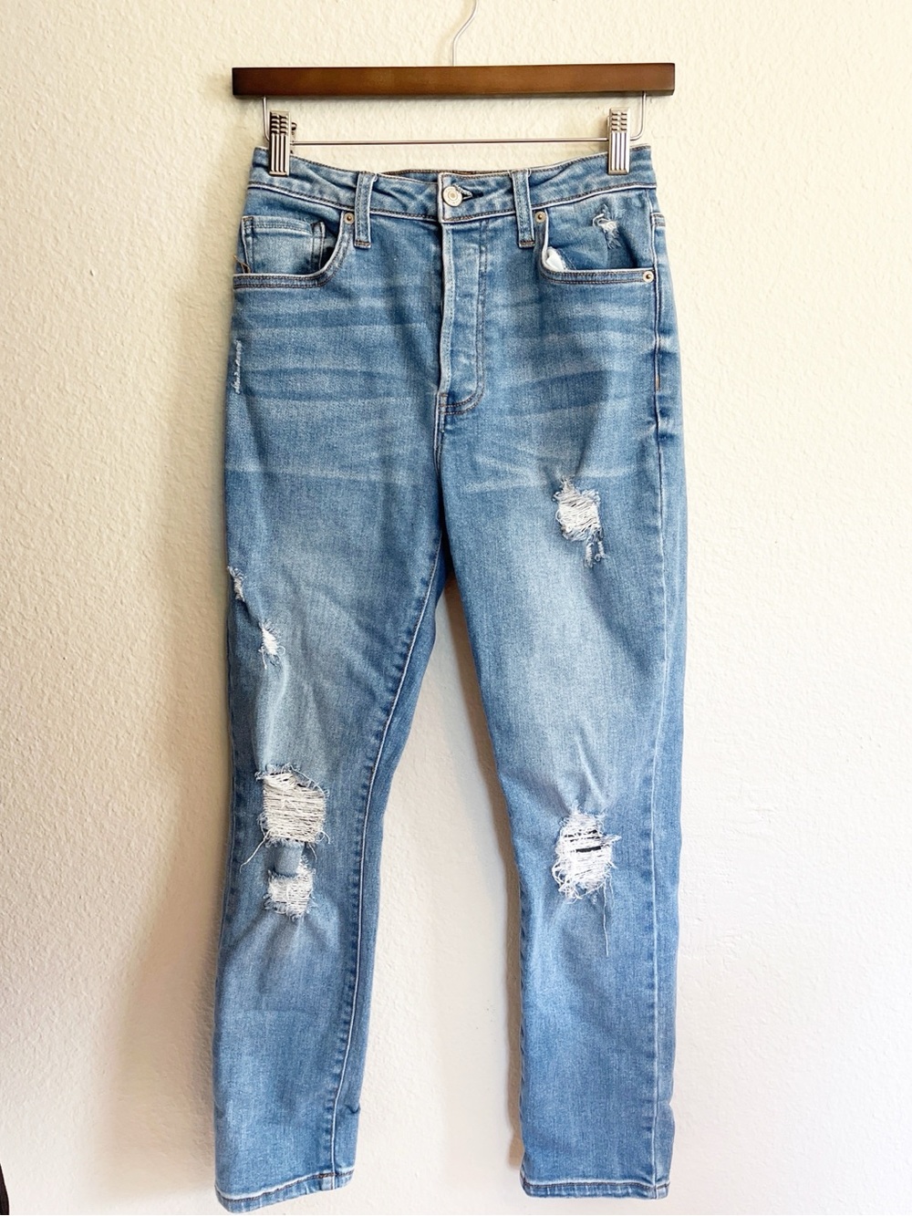 Forever 21 Light Blue Distressed Jeans